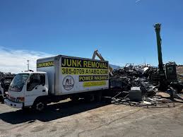 Best Basement Cleanout  in Minot Af, ND